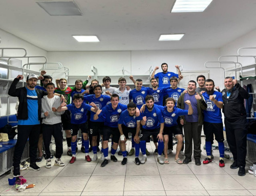 Чемпионат России по футболу                           Волевая победа "Дербента"   