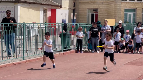 На стадионе «Нарын-кала» состоялась спартакиада «Здоровый дошкольник»