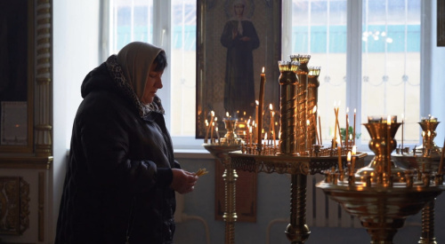 В церкви Покрова Пресвятой Богородицы состоялась праздничная литургия   