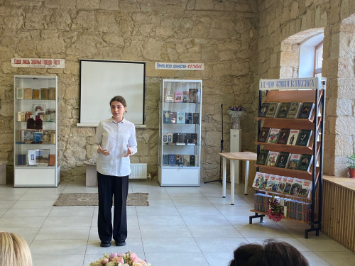 В Дербенте прошел муниципальный этап Всероссийского конкурса юных чтецов «Живая классика» 