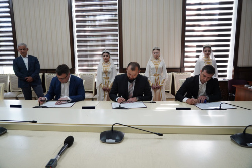 В Дагестане подписано первое соглашение с резидентом Каспийского кластера