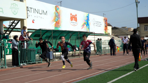 На стадионе "Нарын-кала" состоялись соревнования по легкой атлетике 